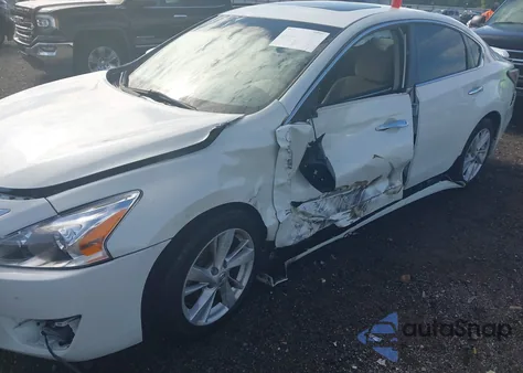 2015 Nissan Altima 2.5 Sv из США, поврежденный, VIN 1N4AL3AP0FC426695